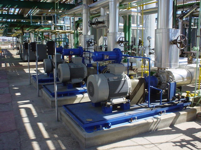 CENTRIFUGAS EN PIPE-RACK