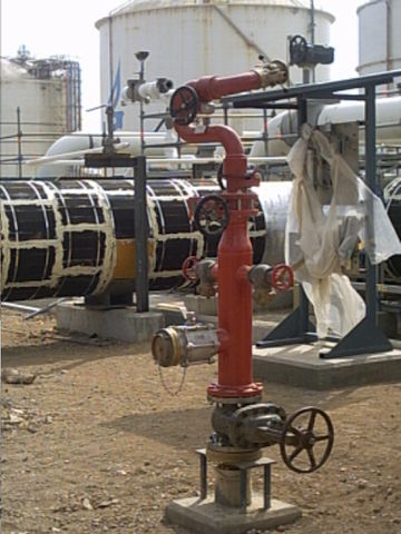 HIDRANTE Y LANZA ORIENTABLE